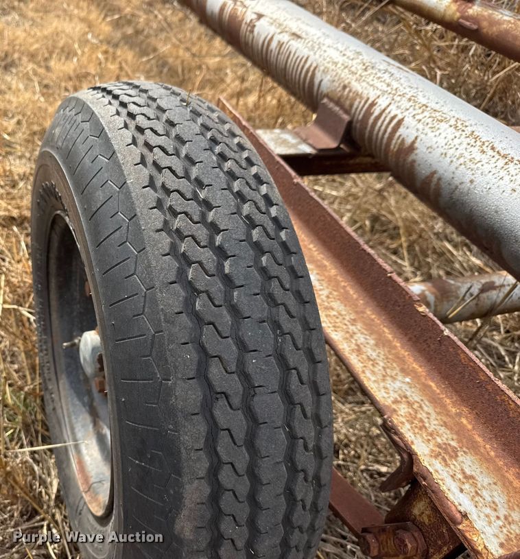 image for item NA9927 1984 Gleaner L3 combine