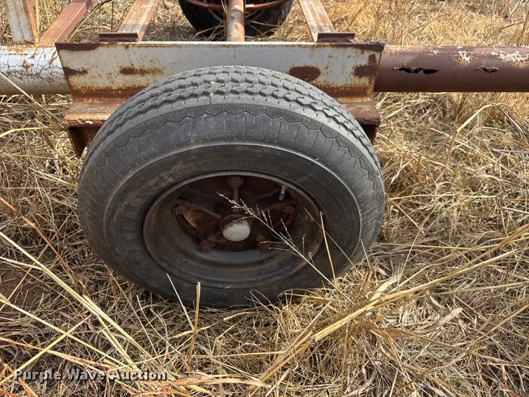 image for item NA9927 1984 Gleaner L3 combine