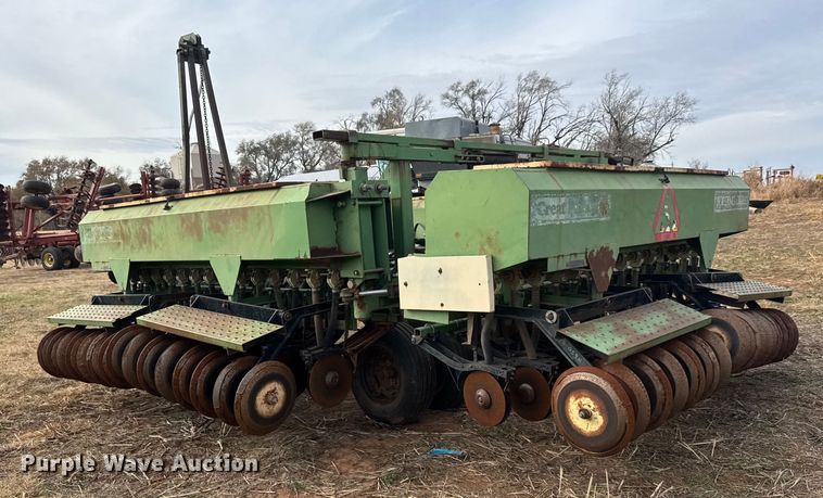 image for item NA9928 Great Plains Full Press 30 grain drill