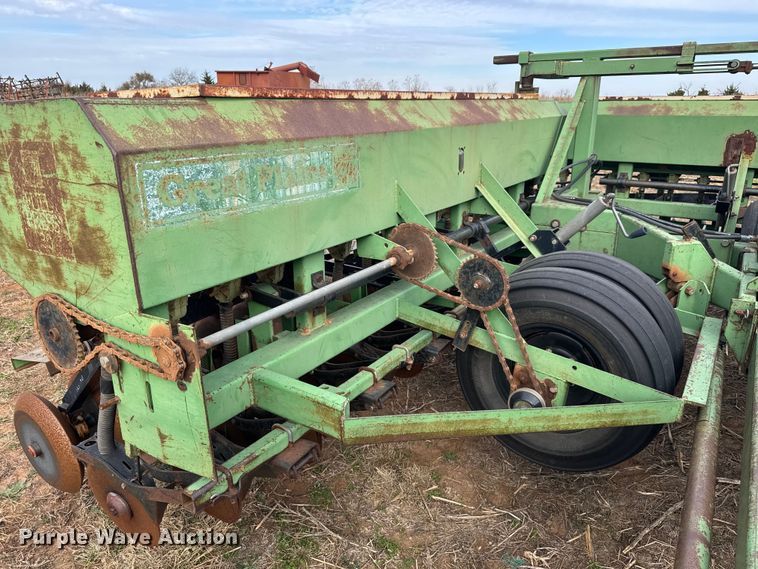 image for item NA9928 Great Plains Full Press 30 grain drill