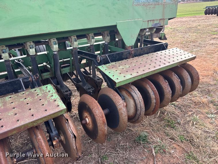 image for item NA9928 Great Plains Full Press 30 grain drill