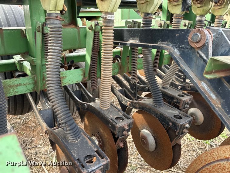 image for item NA9928 Great Plains Full Press 30 grain drill