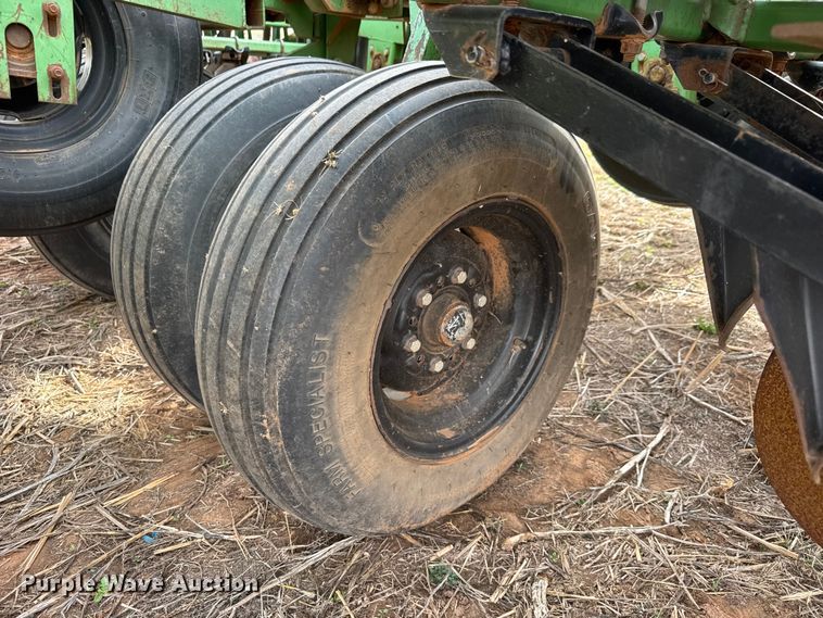 image for item NA9928 Great Plains Full Press 30 grain drill