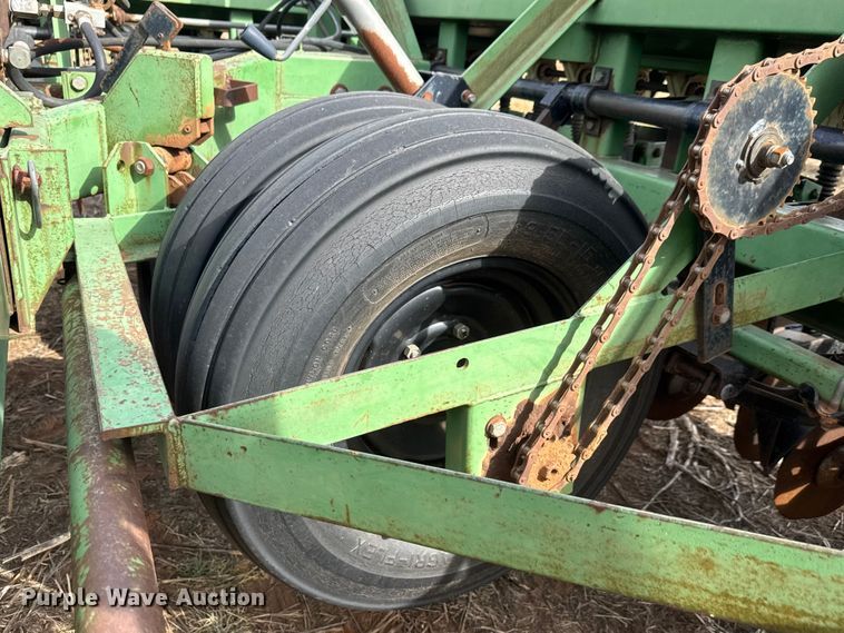 image for item NA9928 Great Plains Full Press 30 grain drill