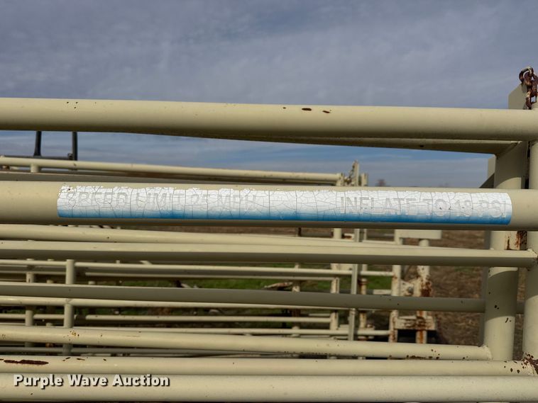 image for item NA9929 Wilson corral