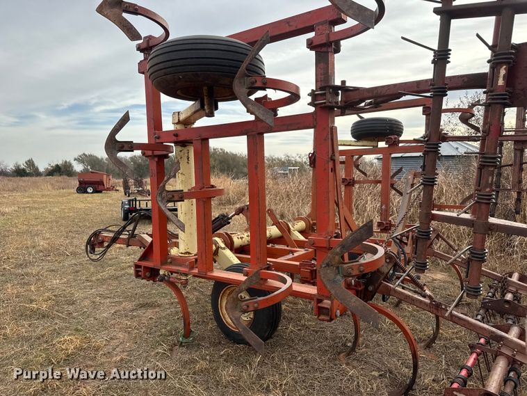 image for item NA9930 Krause 732A field cultivator