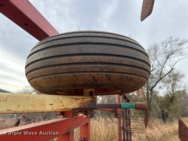 image for item NA9930 Krause 732A field cultivator