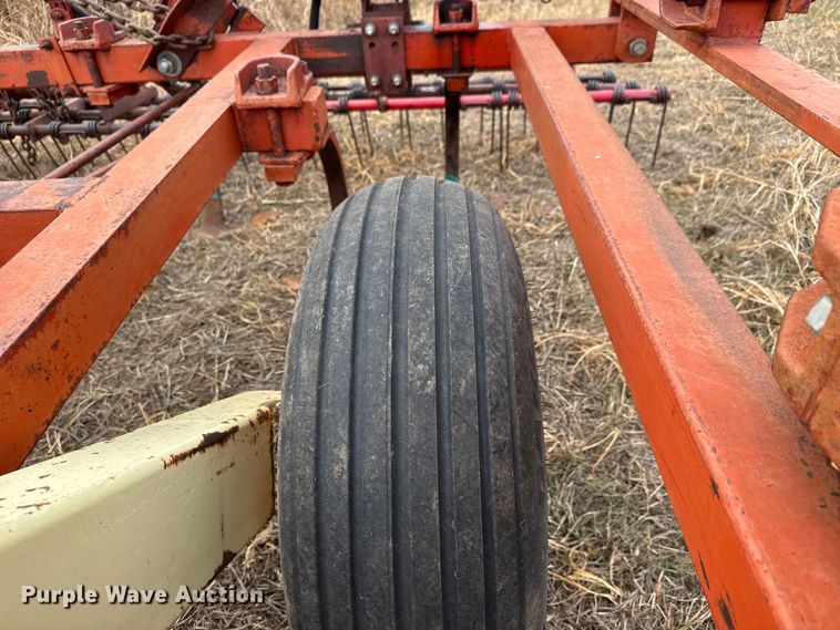 image for item NA9930 Krause 732A field cultivator