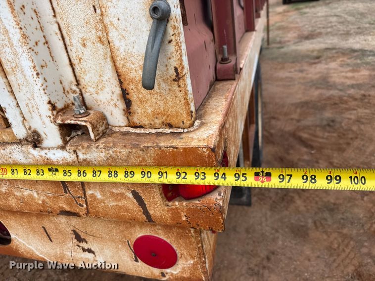 image for item NA9931 1972 GMC 6500 Custom grain truck