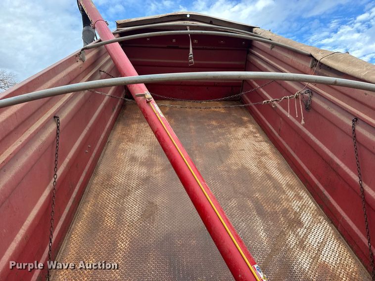 image for item NA9931 1972 GMC 6500 Custom grain truck