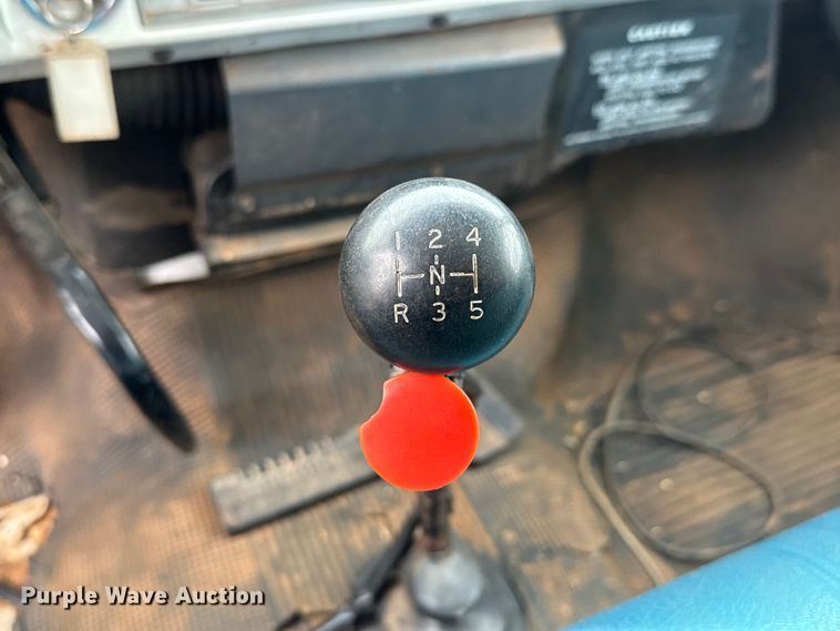 image for item NA9931 1972 GMC 6500 Custom grain truck