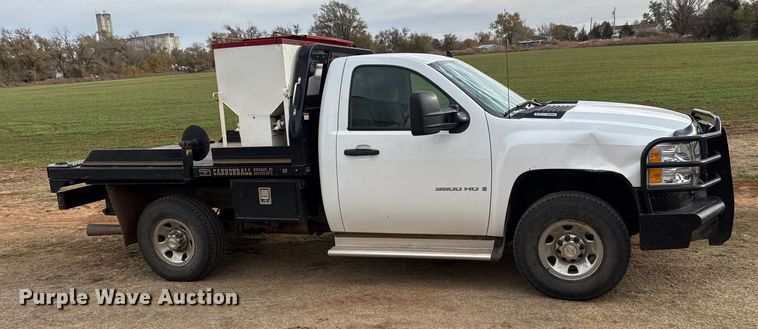 image for item NA9933 2009 Chevrolet Silverado 3500 HD dump bale bed pickup truck