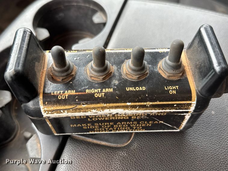 image for item NA9933 2009 Chevrolet Silverado 3500 HD dump bale bed pickup truck