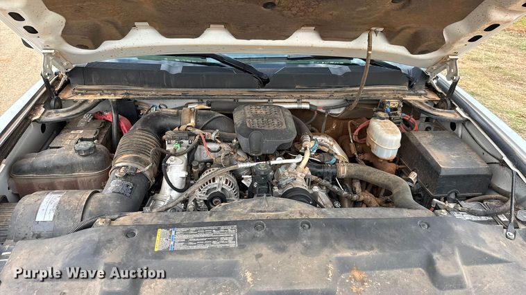 image for item NA9933 2009 Chevrolet Silverado 3500 HD dump bale bed pickup truck