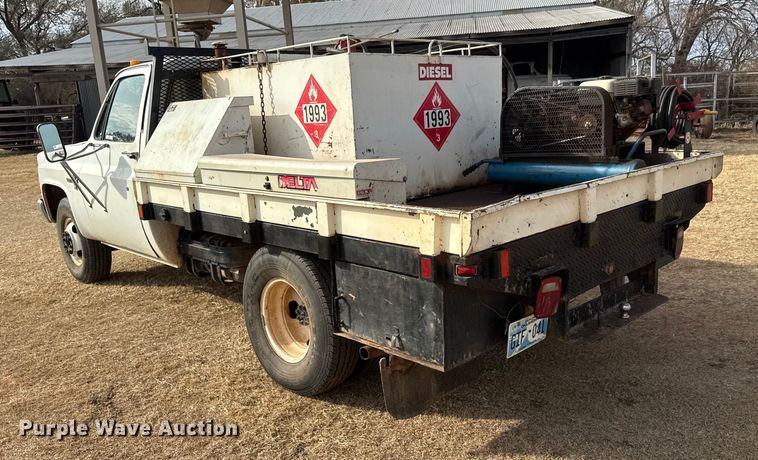 image for item NA9934 1982 Chevrolet C30 Scottsdale flatbed pickup truck