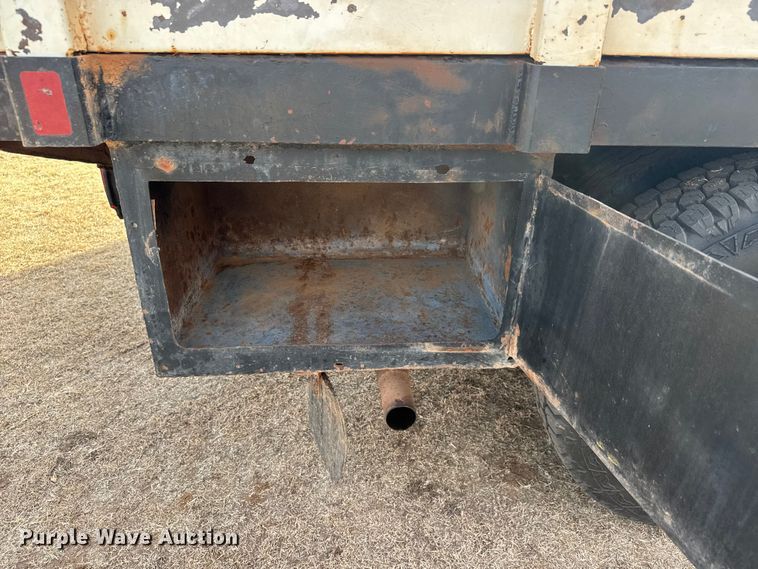 image for item NA9934 1982 Chevrolet C30 Scottsdale flatbed pickup truck