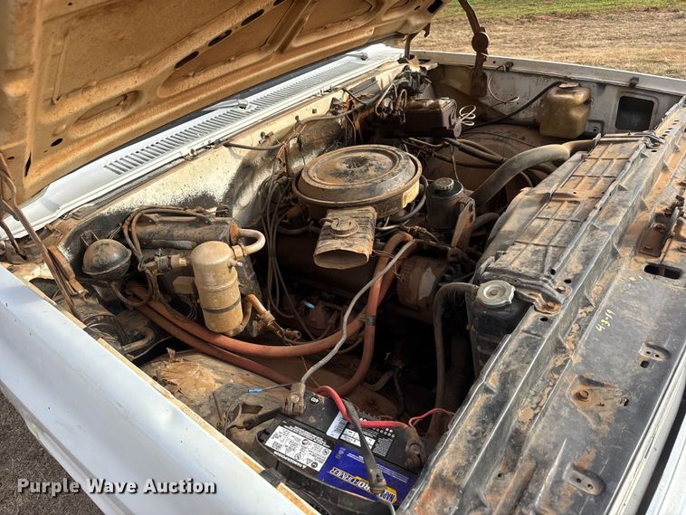 image for item NA9934 1982 Chevrolet C30 Scottsdale flatbed pickup truck