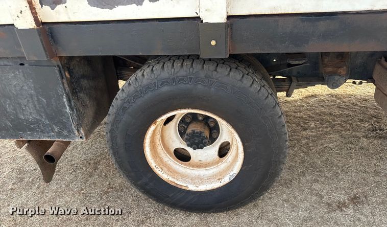 image for item NA9934 1982 Chevrolet C30 Scottsdale flatbed pickup truck