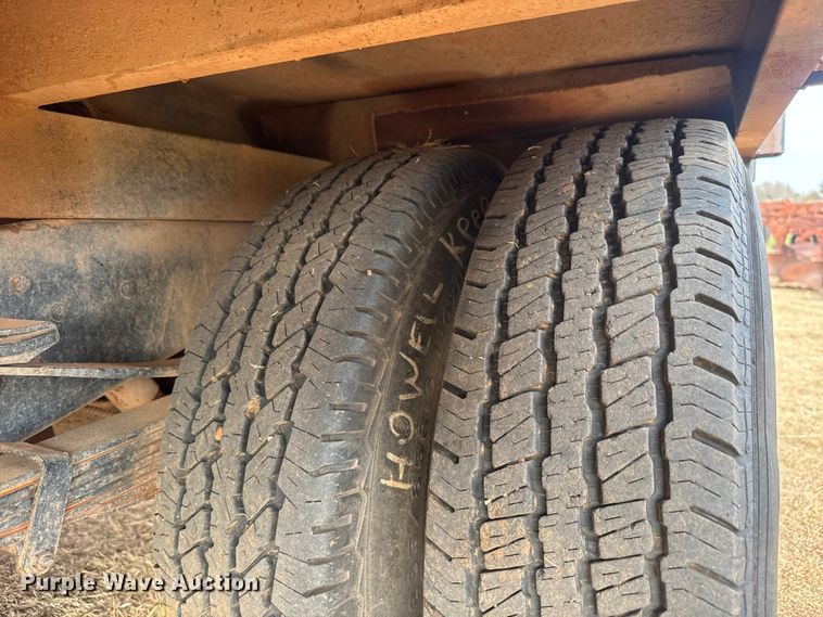 image for item NA9934 1982 Chevrolet C30 Scottsdale flatbed pickup truck