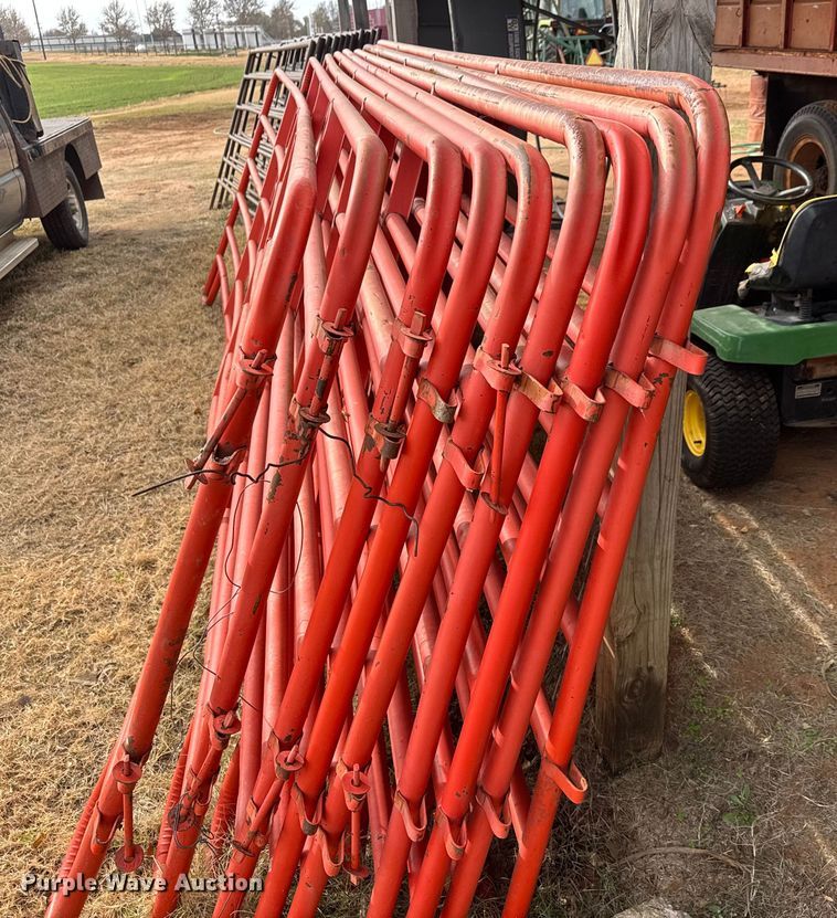 image for item NA9935 Livestock equipment