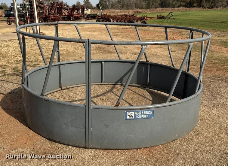 image for item NA9935 Livestock equipment