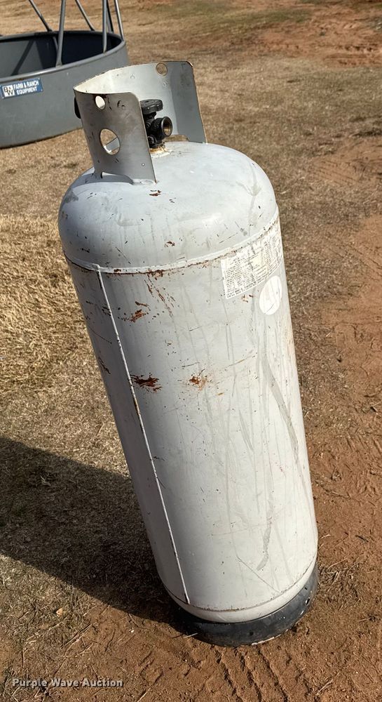 image for item NA9935 Livestock equipment