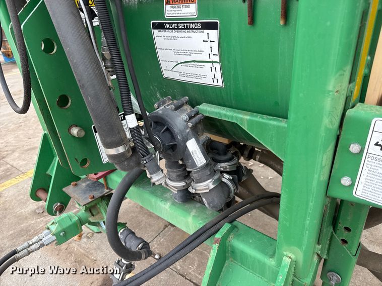 image for item NA9961 Great Plains CF500 sprayer