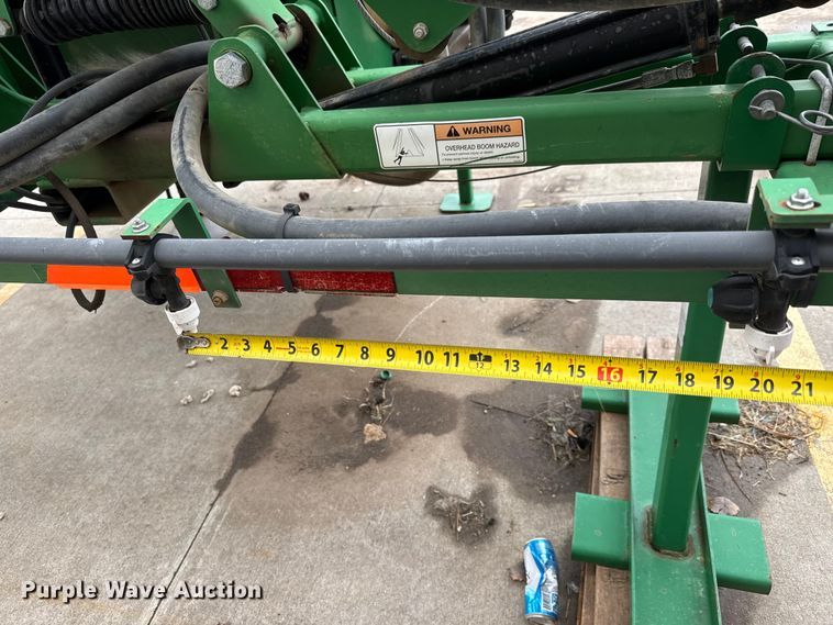 image for item NA9961 Great Plains CF500 sprayer