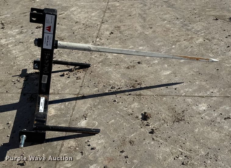 image for item NA9991 Tri-L 3PTW-2200 bale spear