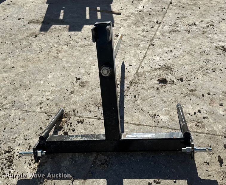 image for item NA9991 Tri-L 3PTW-2200 bale spear