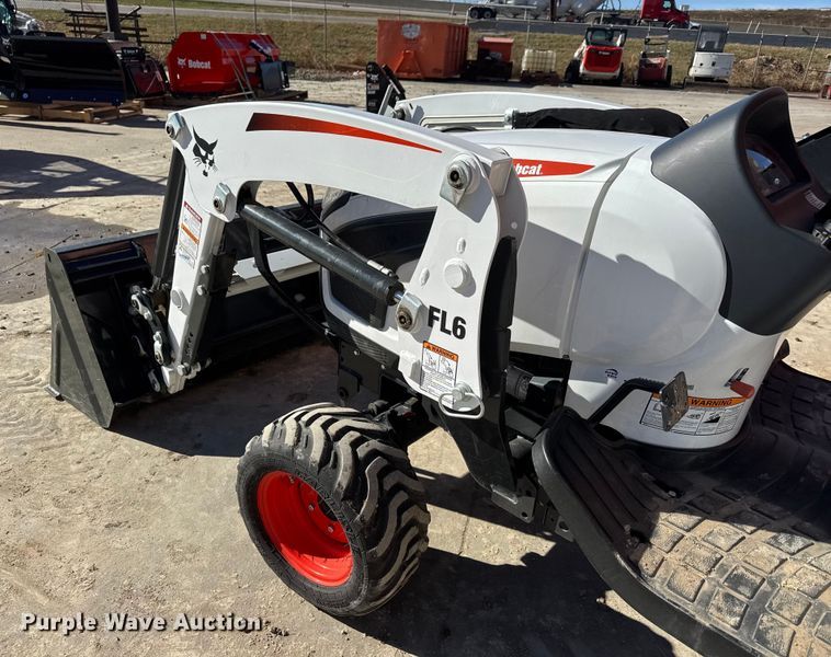 image for item NA9999 2021 Bobcat CT1025 MFWD tractor