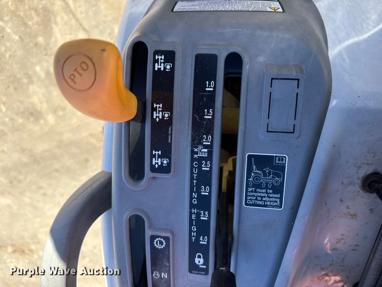 image for item NA9999 2021 Bobcat CT1025 MFWD tractor