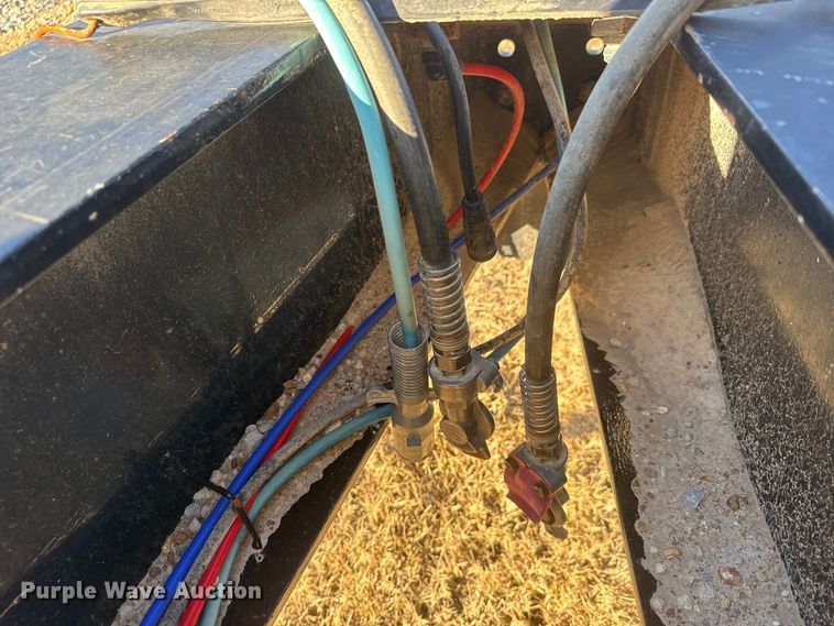 image for item NB9021 2019 Neville Built sprayer trailer