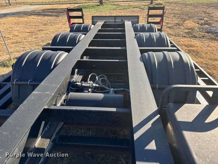 image for item NB9021 2019 Neville Built sprayer trailer