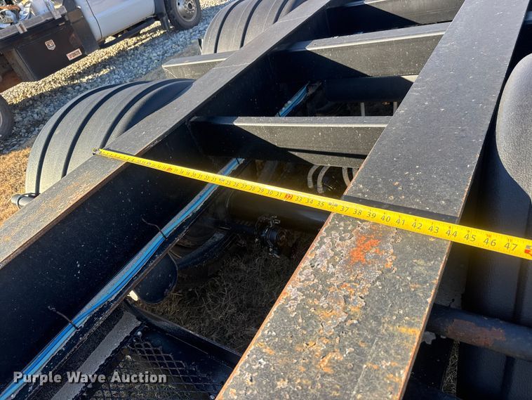 image for item NB9021 2019 Neville Built sprayer trailer