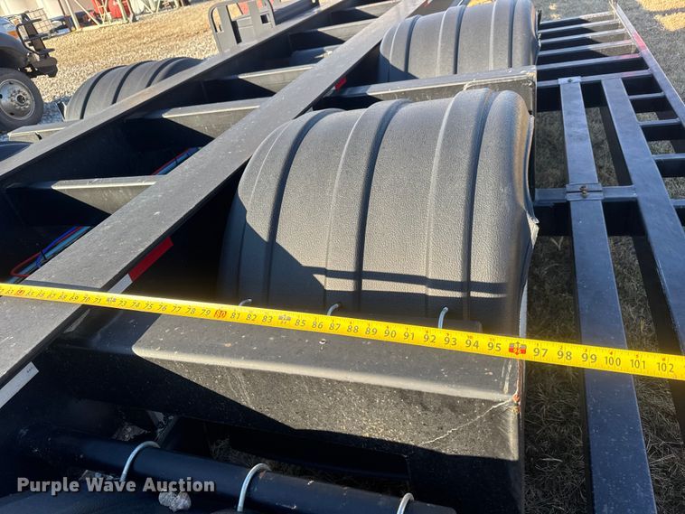 image for item NB9021 2019 Neville Built sprayer trailer