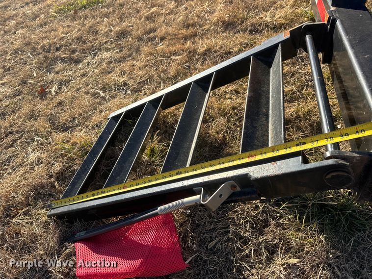 image for item NB9021 2019 Neville Built sprayer trailer