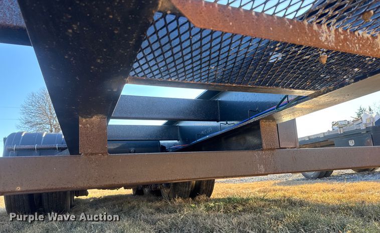 image for item NB9021 2019 Neville Built sprayer trailer