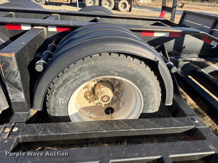 image for item NB9021 2019 Neville Built sprayer trailer