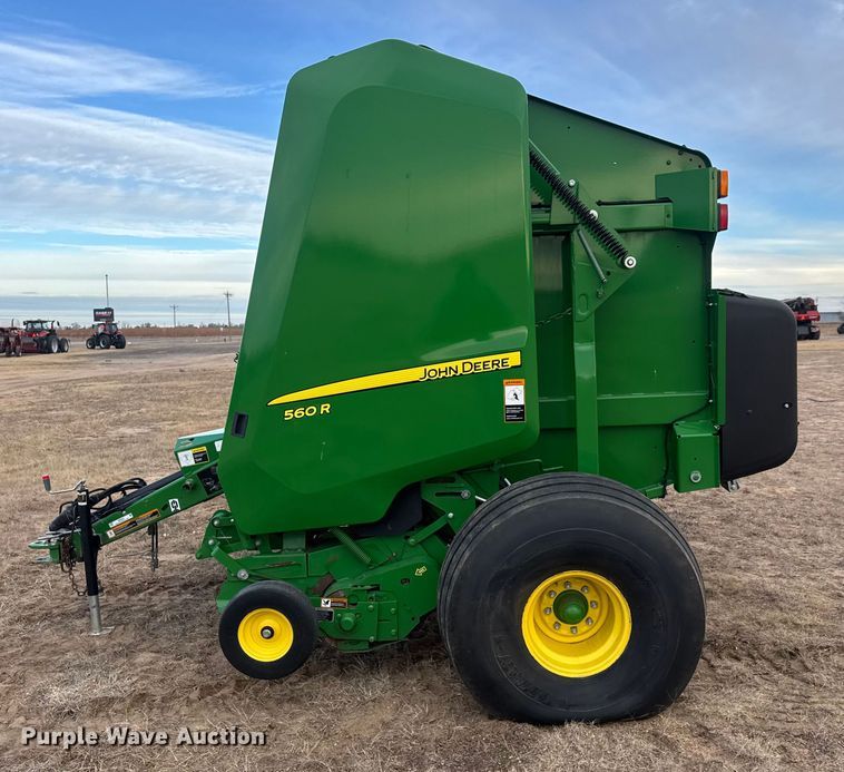 image for item NB9023 2020 John Deere 560R round baler