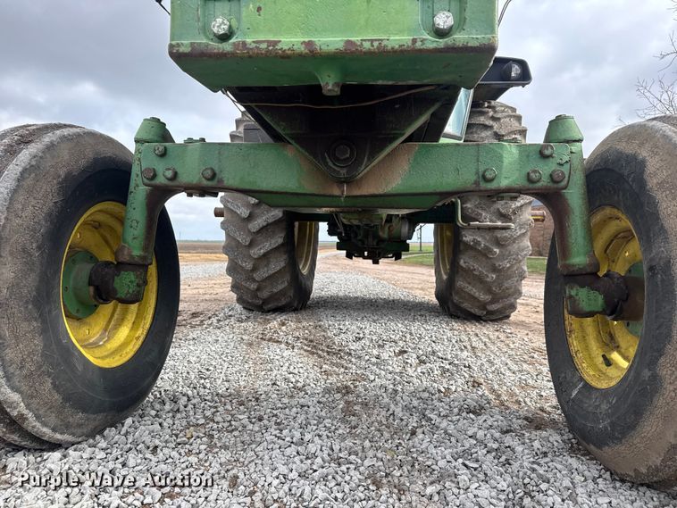 image for item NB9025 1975 John Deere 4230 tractor