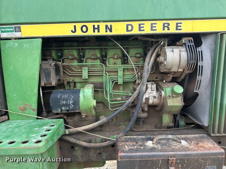 image for item NB9025 1975 John Deere 4230 tractor