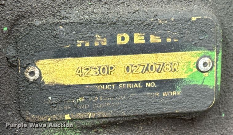 image for item NB9025 1975 John Deere 4230 tractor