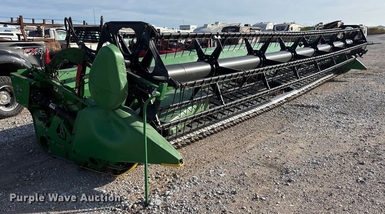 image for item YA1519 2015 John Deere 635FD HydraFlex flex draper head