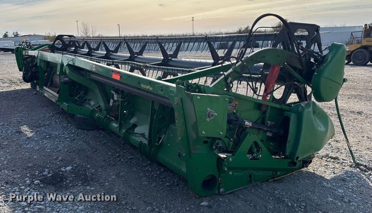 image for item YA1519 2015 John Deere 635FD HydraFlex flex draper head