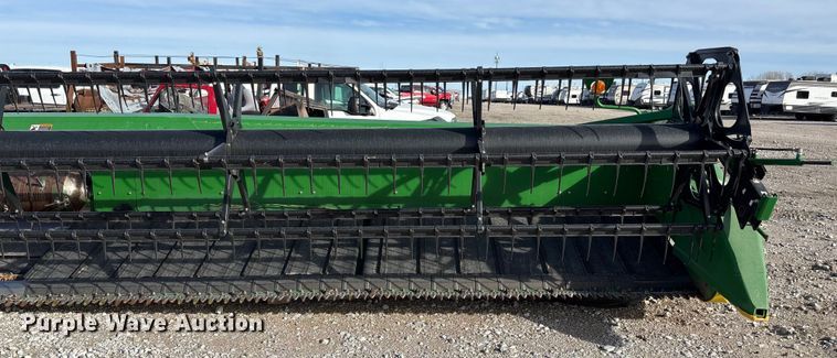 image for item YA1519 2015 John Deere 635FD HydraFlex flex draper head