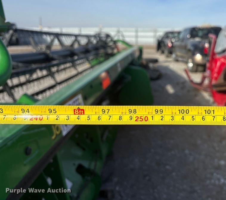 image for item YA1519 2015 John Deere 635FD HydraFlex flex draper head