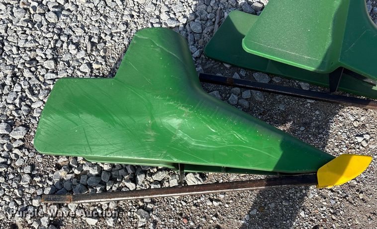 image for item YA1519 2015 John Deere 635FD HydraFlex flex draper head