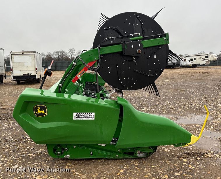 image for item YA1547 2025 John Deere RDF40 HydraFlex flex draper head