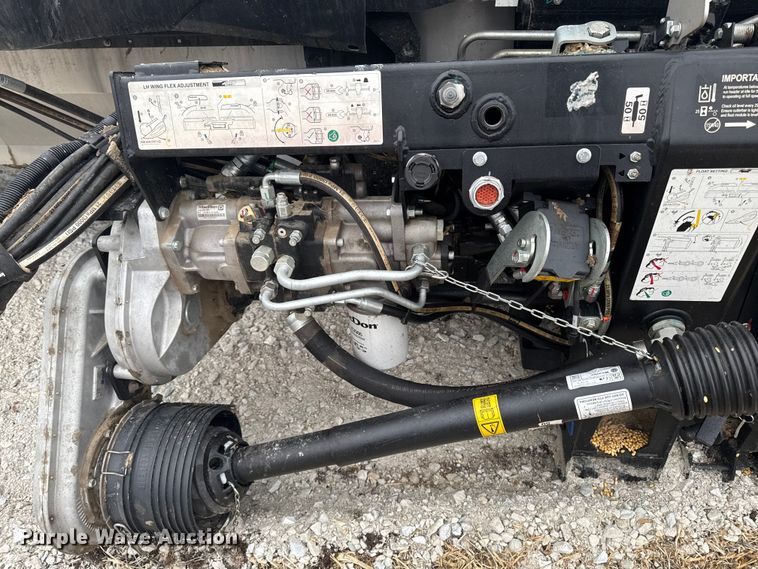 image for item YA1615 2022 MacDon FD2 flex draper head